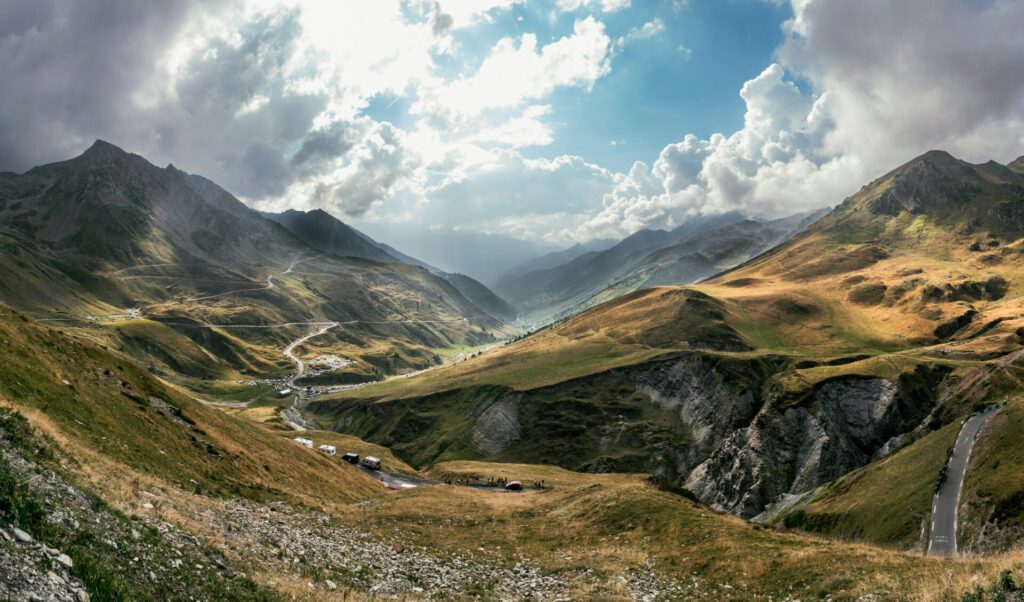 Col du Tourmalet, Lourdes