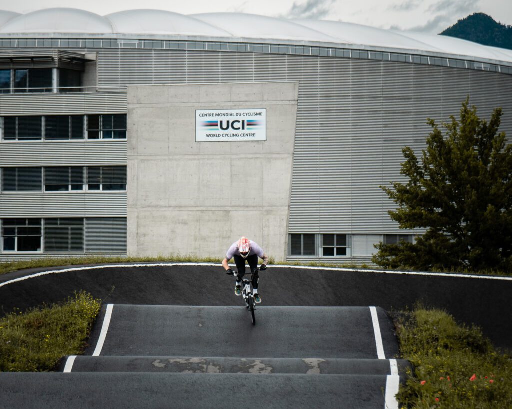 Fietsen in Vaud, UCI, Fietsen in Zwitserland, BMX, Bmx-baan, pumptrack, wielrennen, fietsen
