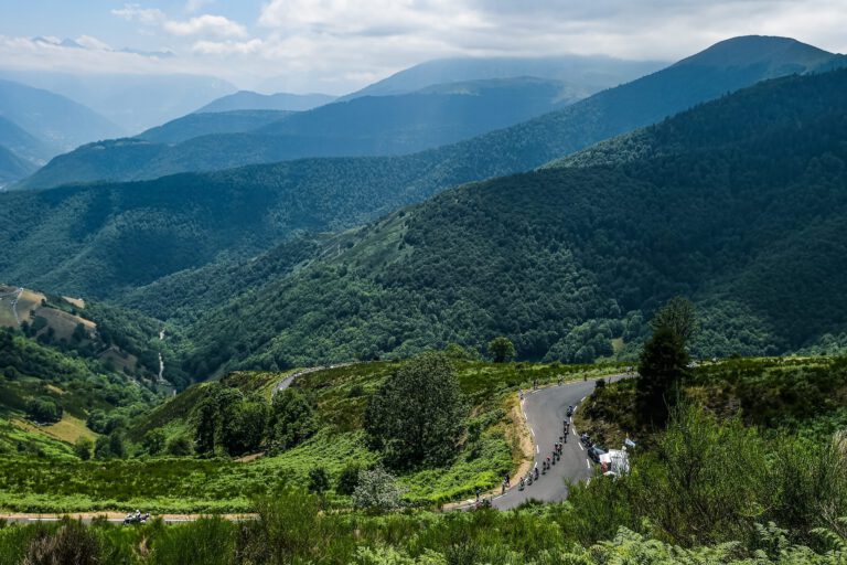 cycling in the pyrenees, cycling in france, cycling, cycling, france, cycling holiday, cycling vacation