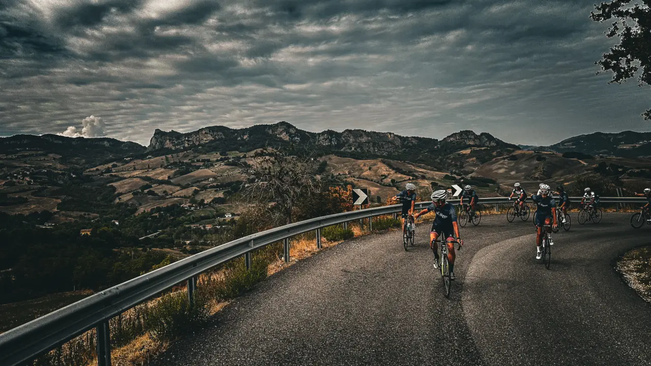 cycling in emilia-romagna