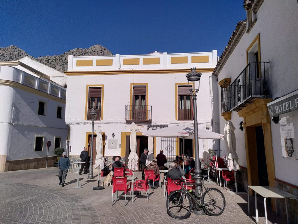 winter in andalusië, Andalusië fietsvakantie, fietsen op het plein