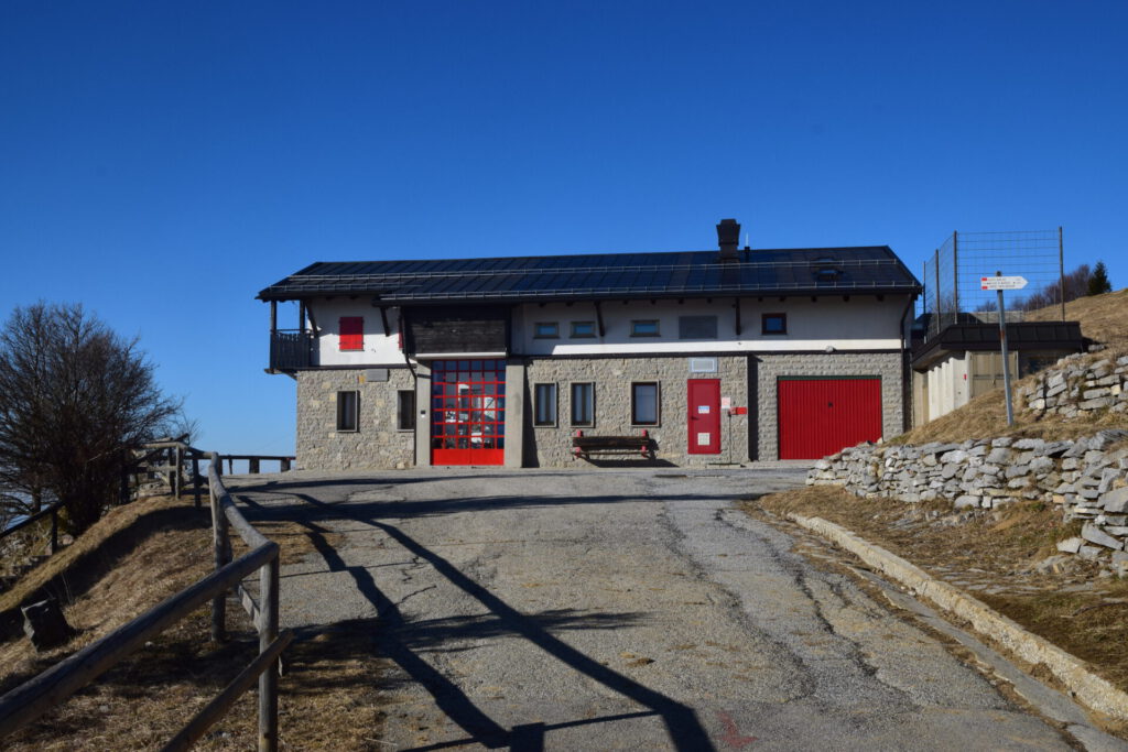 Monte Matajur, Rifugio Pelizzo